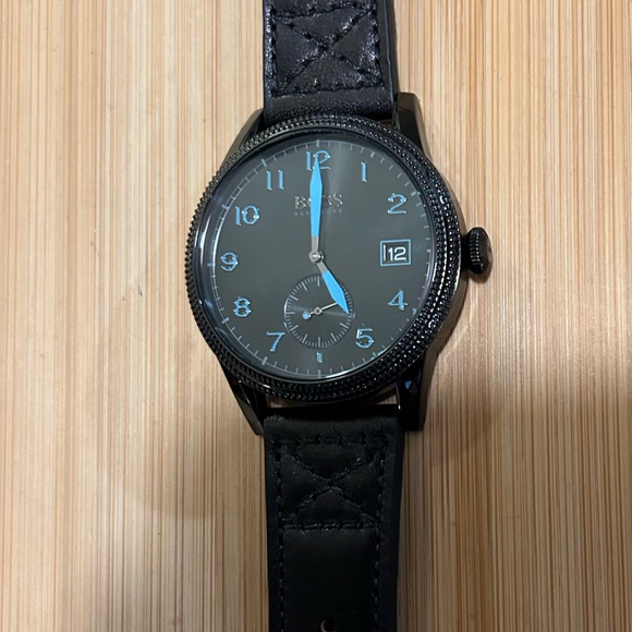 Hugo Boss Watch With 44mm Black Face & Black Leather Band - Picture 6 of 8